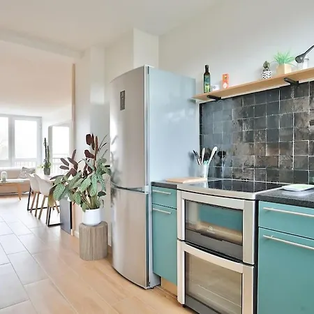 Apartment Stunning 1br Flat On The Bois Blancs District